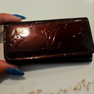 Louis Vuitton Key Holder Vernis